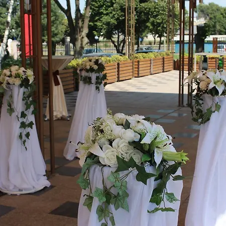 теодора палас 3* Русе