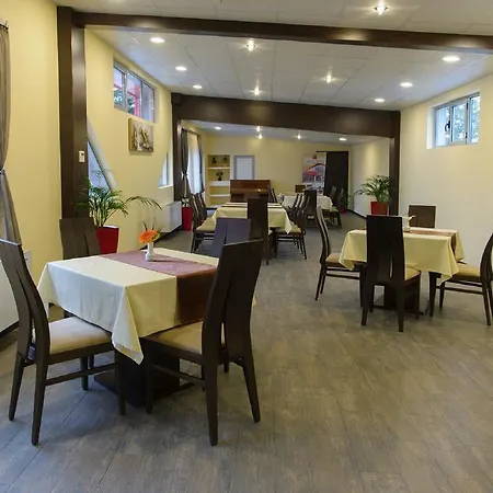 Teodora Palace 3*